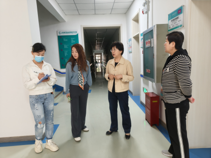 williamhill英国威廉希尔实践教学中心 开展十一节前实验室安...